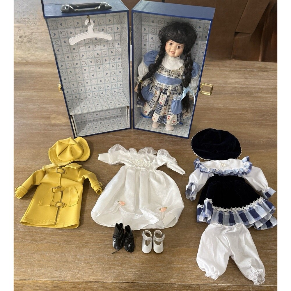 1997 Lasting Impressions Companion Collection Porcelain Doll Heritage Mint Ltd
